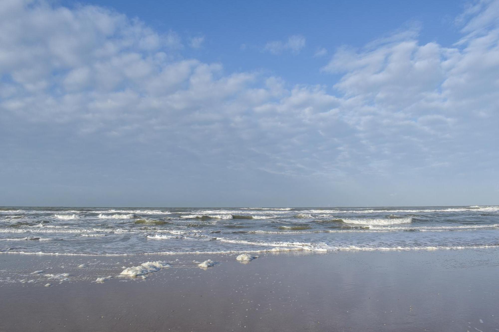 Strandhuisjes Zoomers Aan Zee Castricum Buitenkant foto