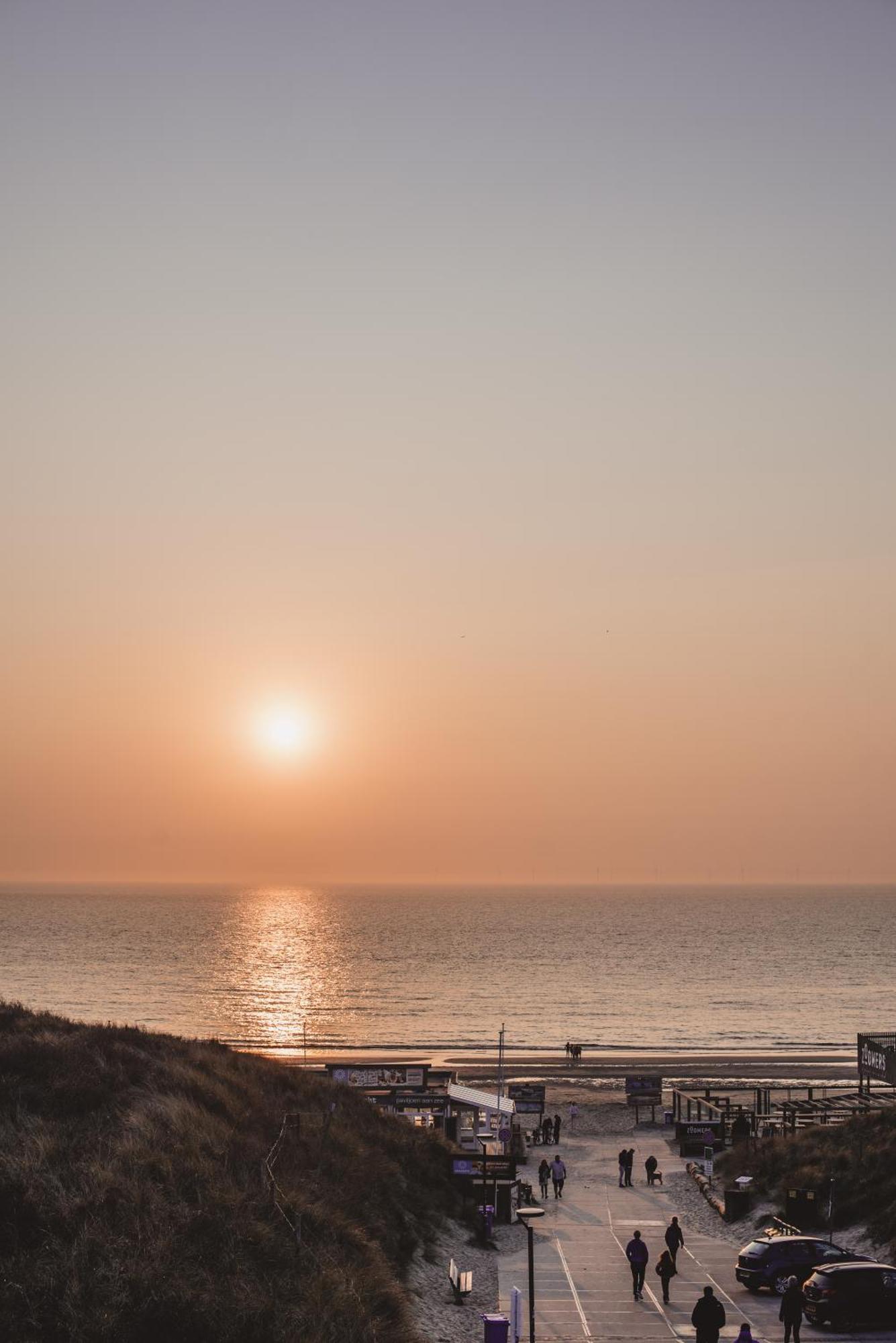 Strandhuisjes Zoomers Aan Zee Castricum Buitenkant foto